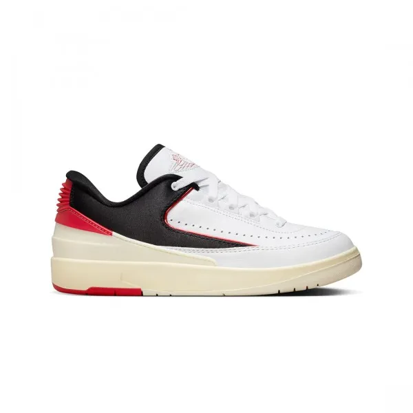 Air Jordan 2 RETRO LOW Women (white / university red-black-coconut milk)