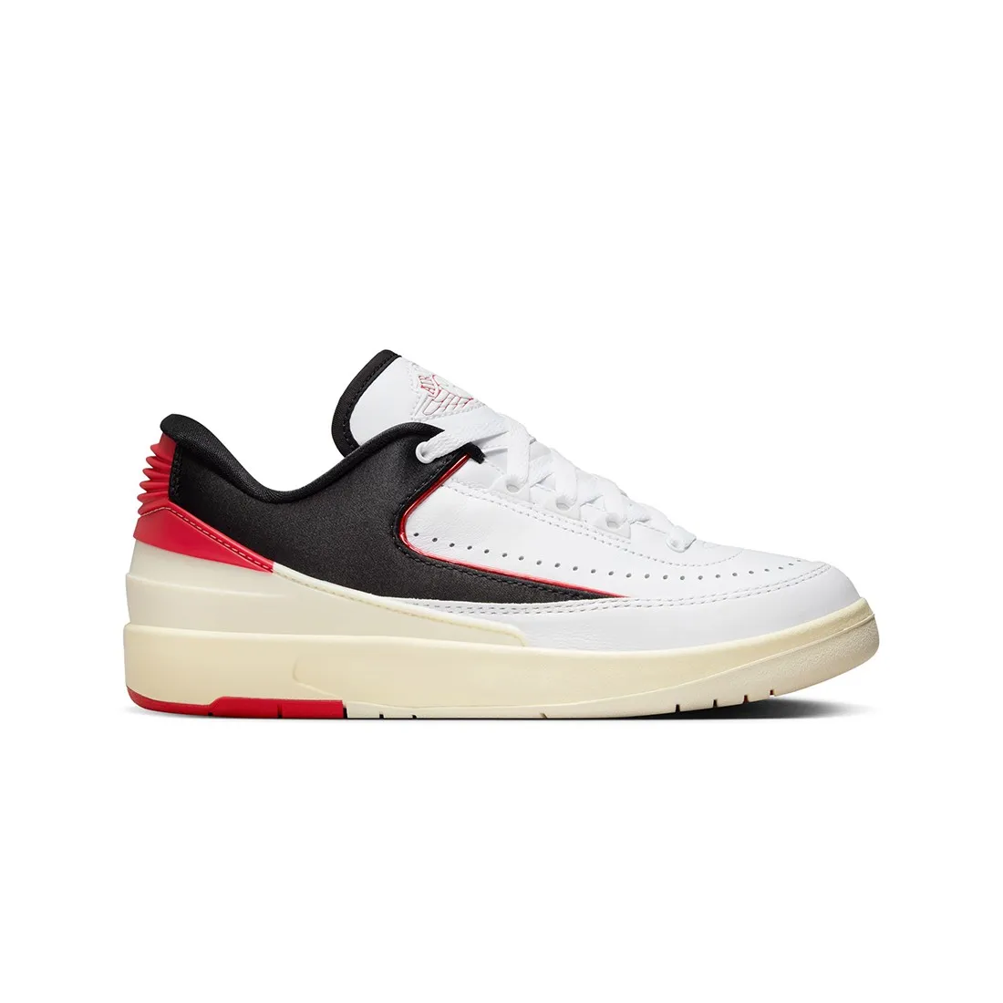 Air Jordan 2 RETRO LOW Women (white / university red-black-coconut milk)