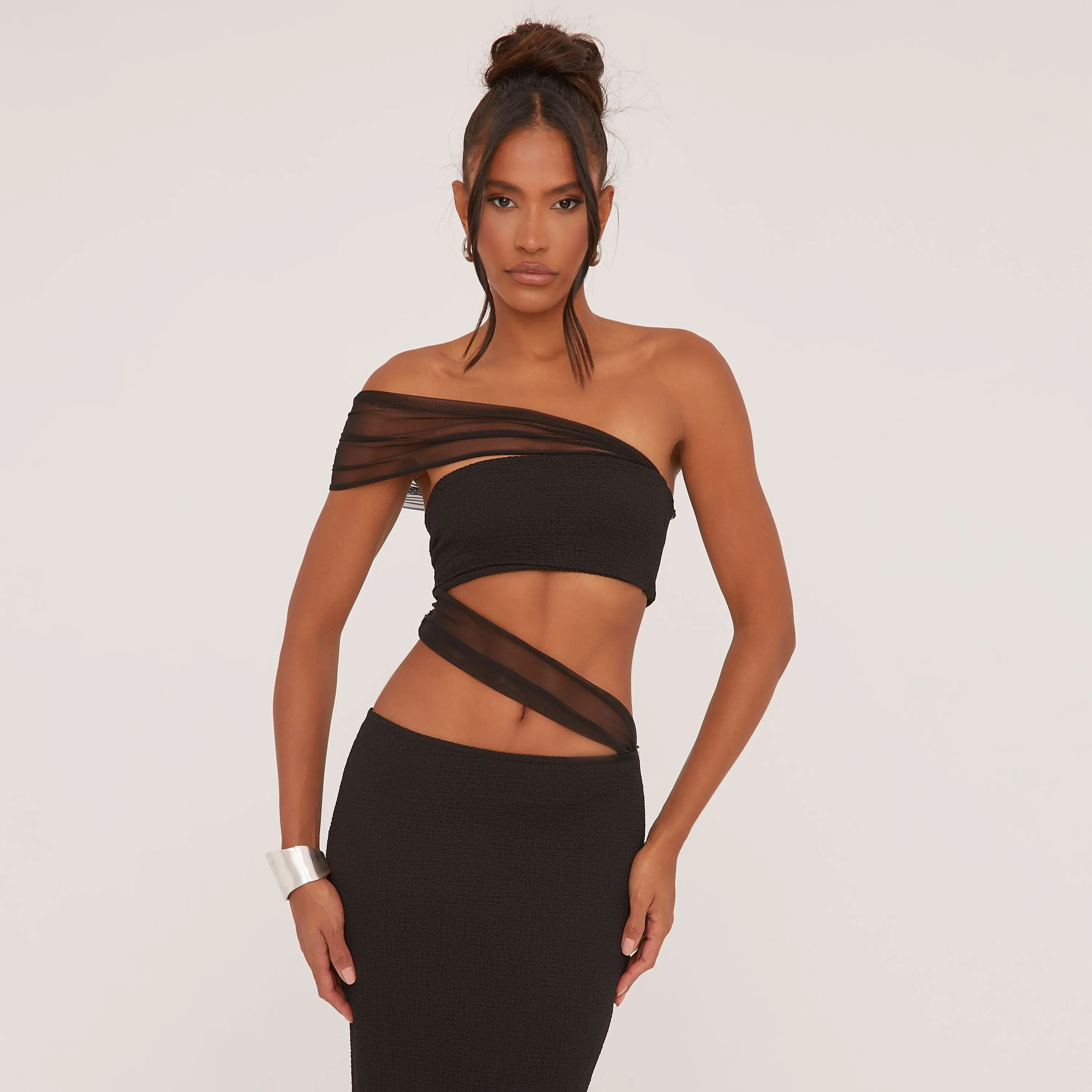 Bandeau Mesh Strap Detail Cut Out Maxi Dress In Black