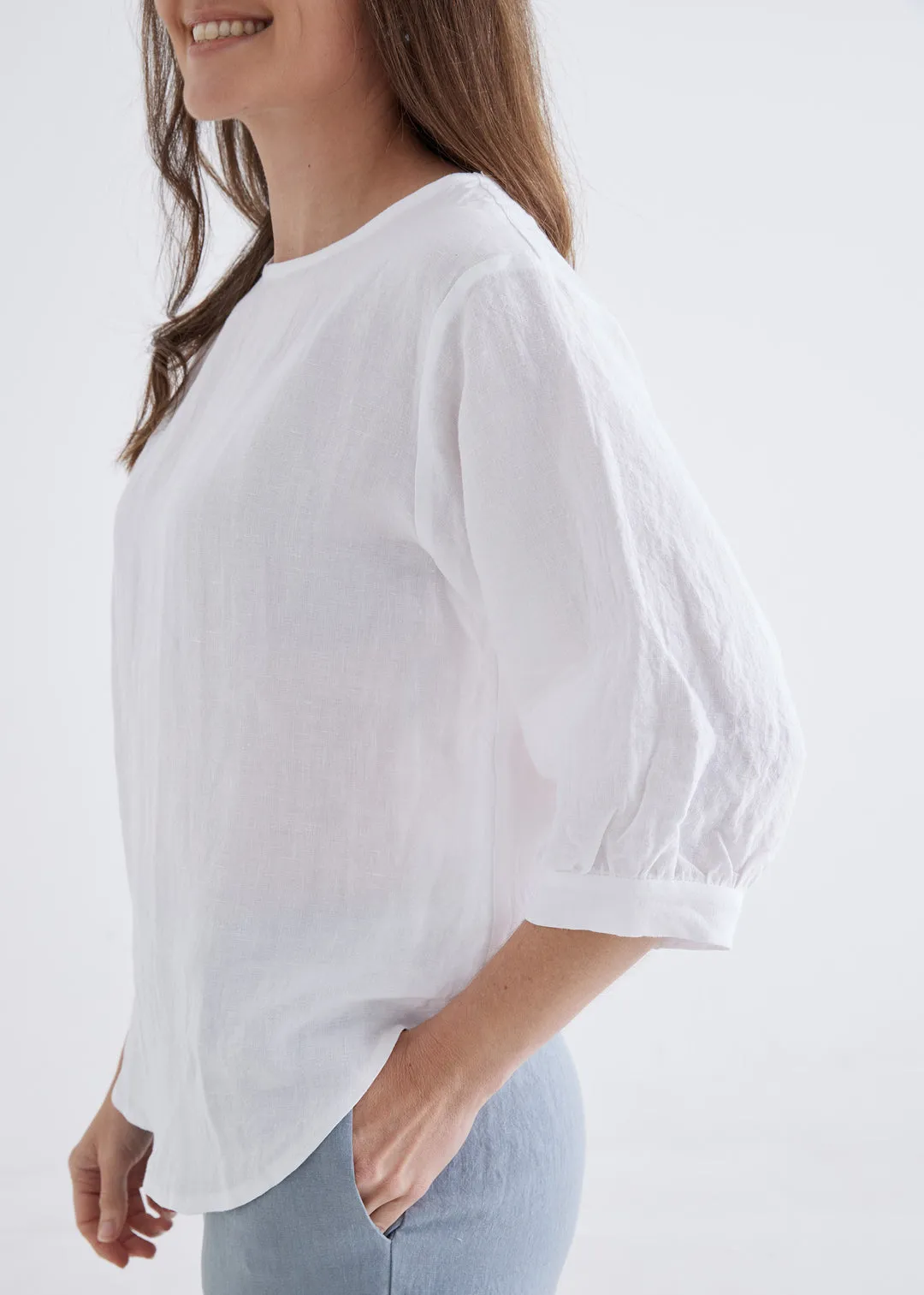 Laura Linen Top