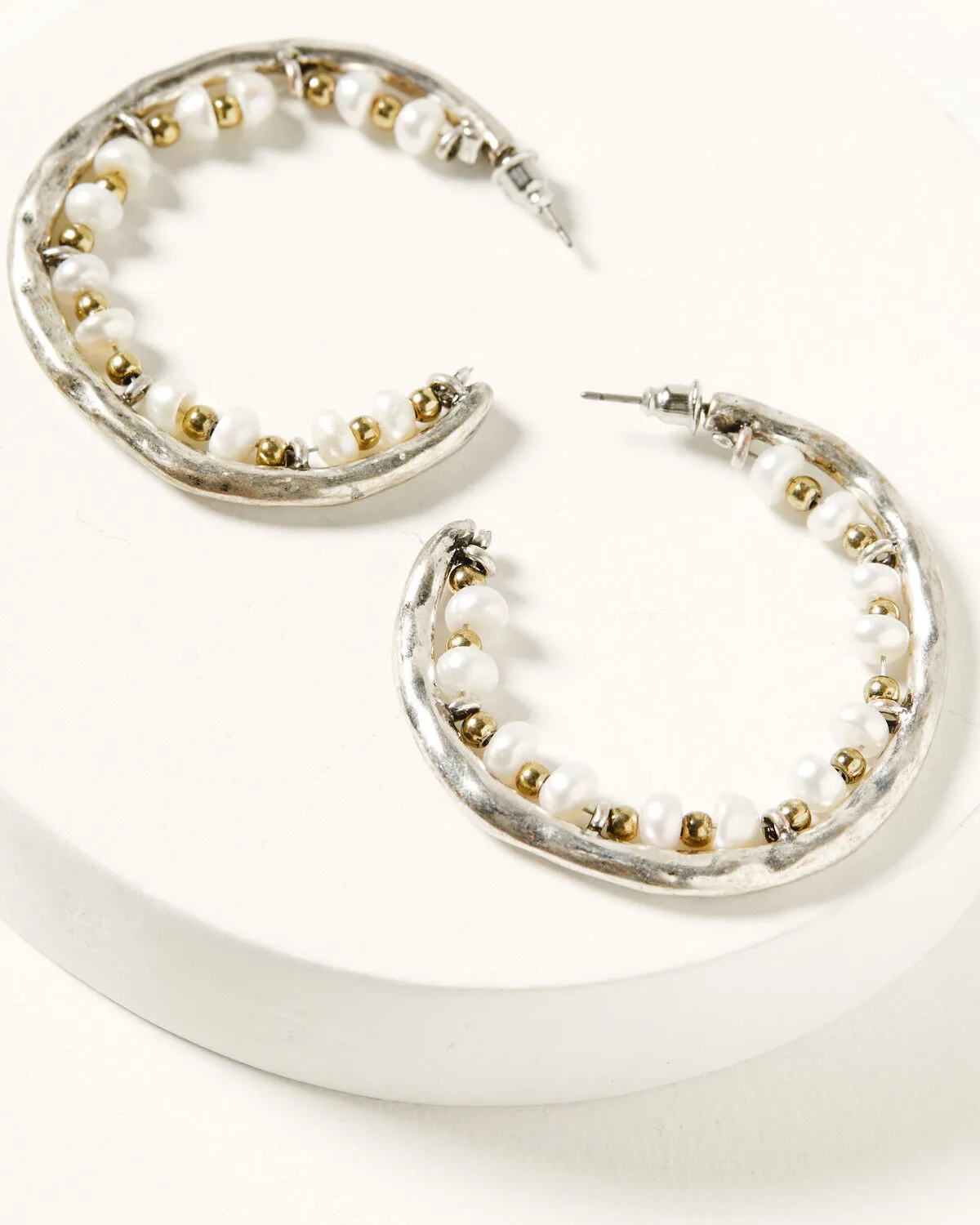 Product Name:  Shyanne Women's Sierra Winter Pearl Hoop Earrings