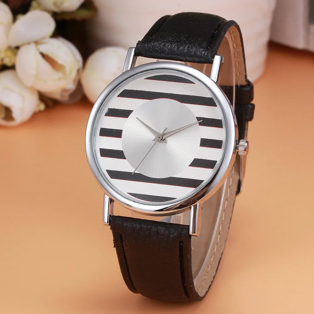 Relogio feminino Womens Ladies Retro Design Leather Band Analog Alloy Quartz Wrist Watch Clock Women Feieda