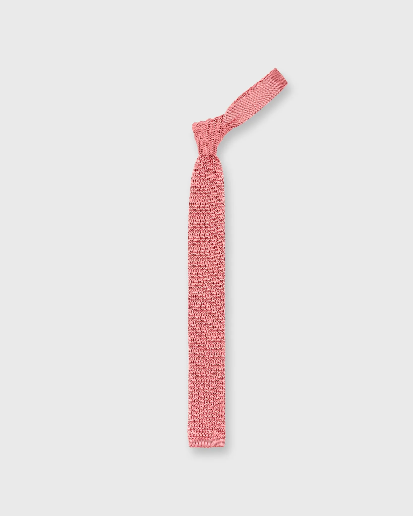 Silk Knit Tie in Coral