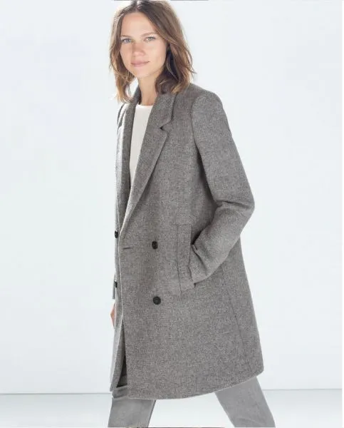 Women's wool coat with double button closure